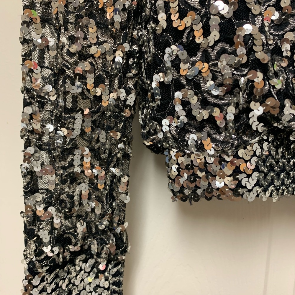Vtg 80s Black Blouse w/Metallic Silver Sequins, Sz M - Picture 4 of 7